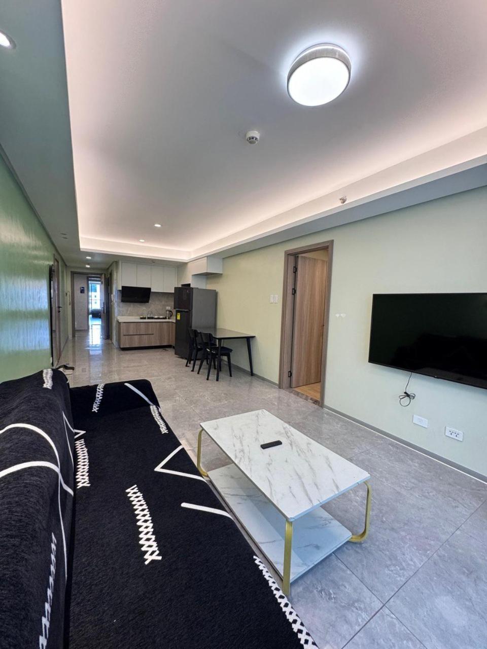 L Condotel Paranaque City Pokoj fotografie
