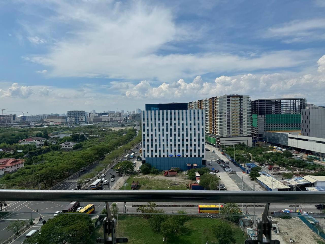 L Condotel Paranaque City Exteriér fotografie