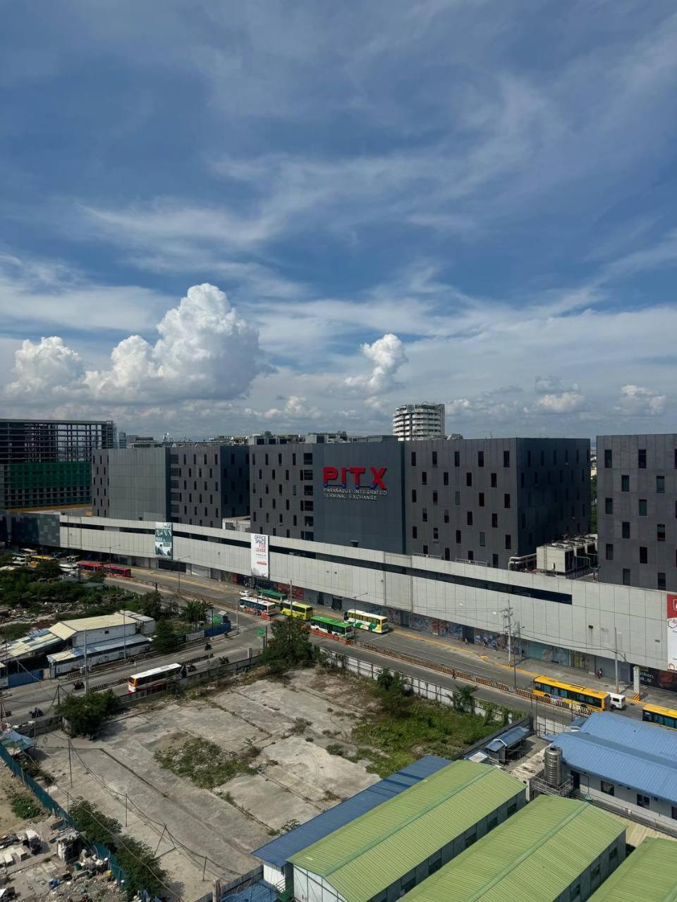 L Condotel Paranaque City Exteriér fotografie