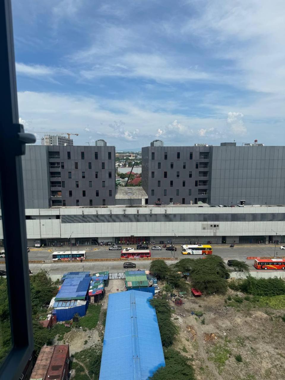 L Condotel Paranaque City Exteriér fotografie