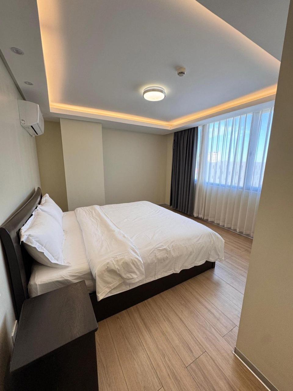 L Condotel Paranaque City Pokoj fotografie