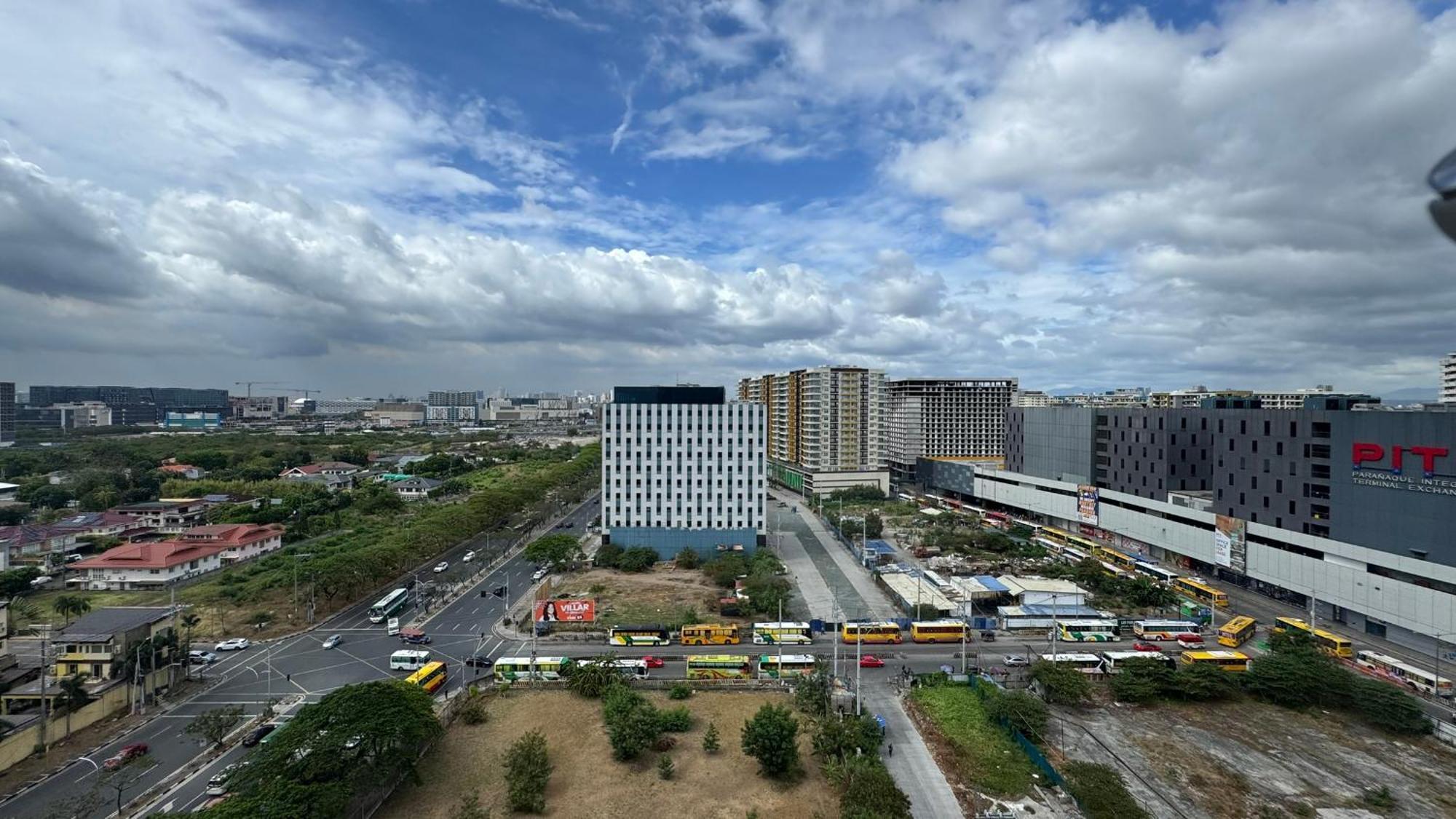L Condotel Paranaque City Exteriér fotografie