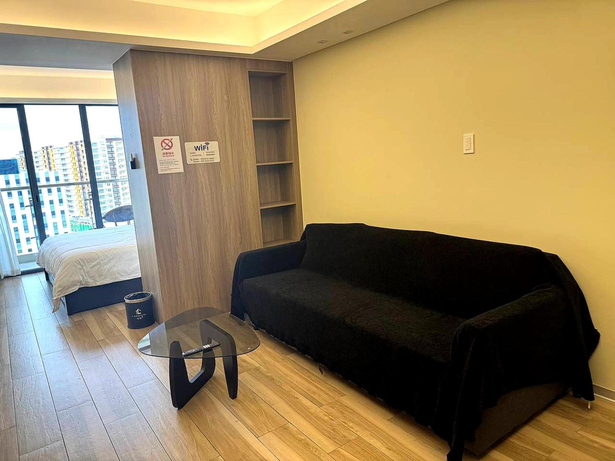 L Condotel Paranaque City Exteriér fotografie